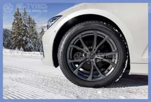 Goodyear Ultra Grip Performance 3 235/50 R19 103V