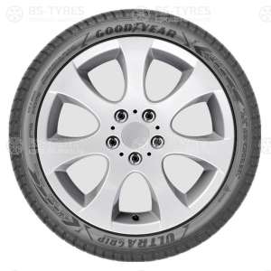 Goodyear Ultra Grip Performance 225/55 R17 97H