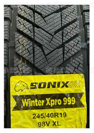 Sonix WinterXPro 999 275/50 R20 113H